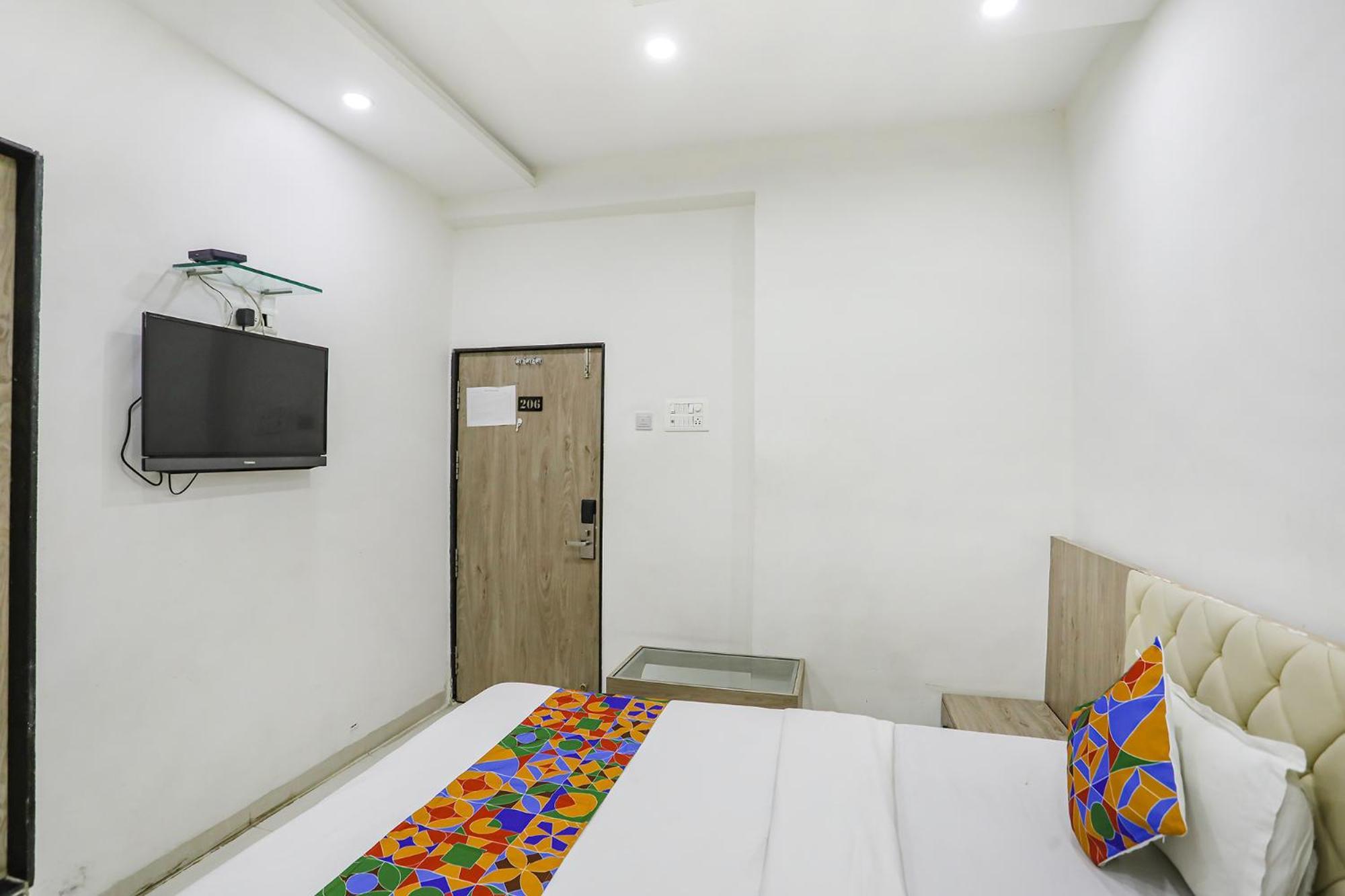 Fabhotel Angeethi Аурангабад Екстериор снимка