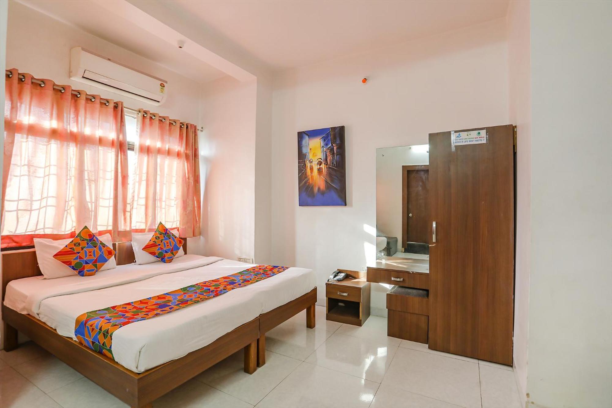 Fabhotel Angeethi Аурангабад Екстериор снимка