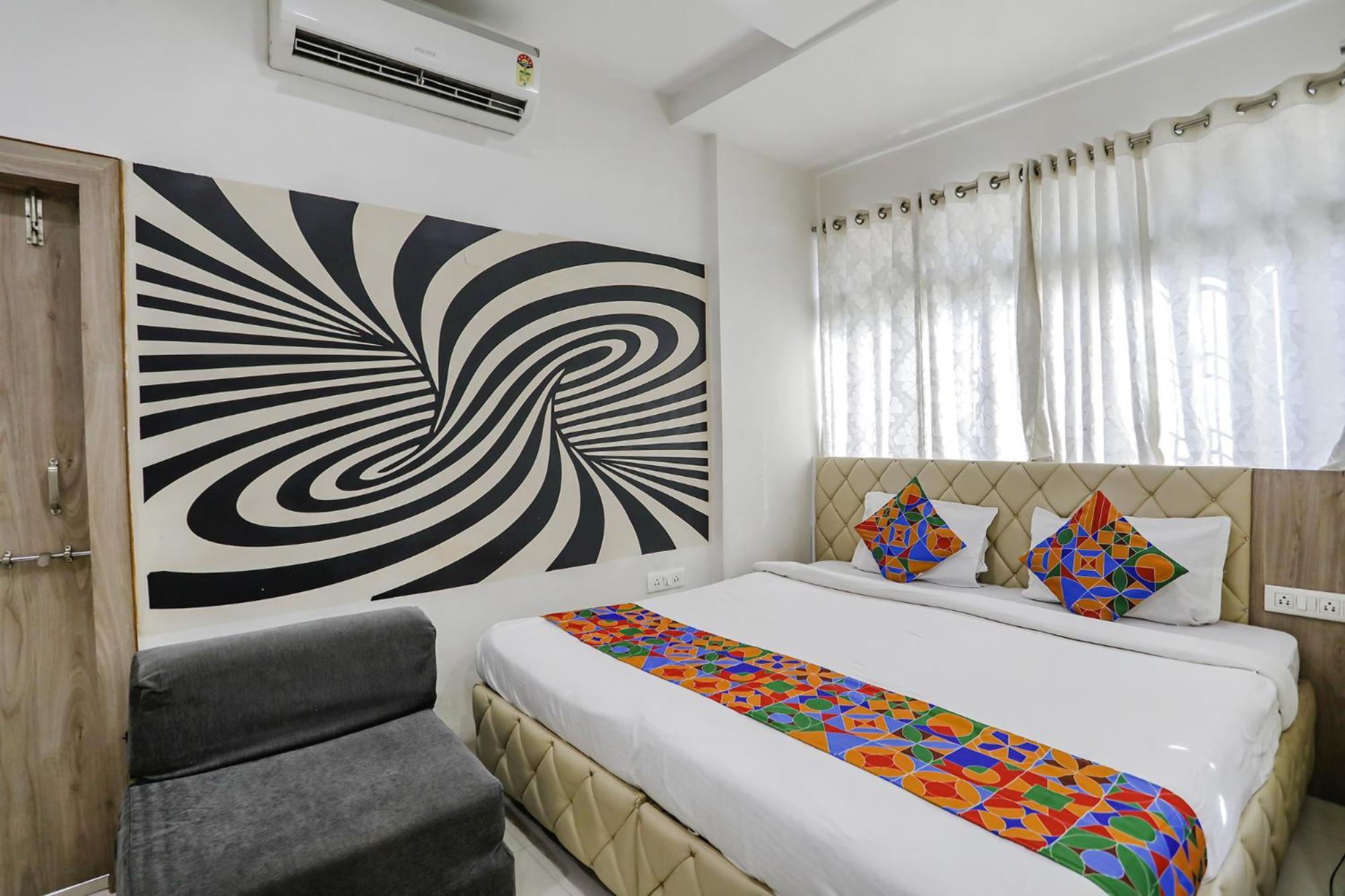 Fabhotel Angeethi Аурангабад Екстериор снимка